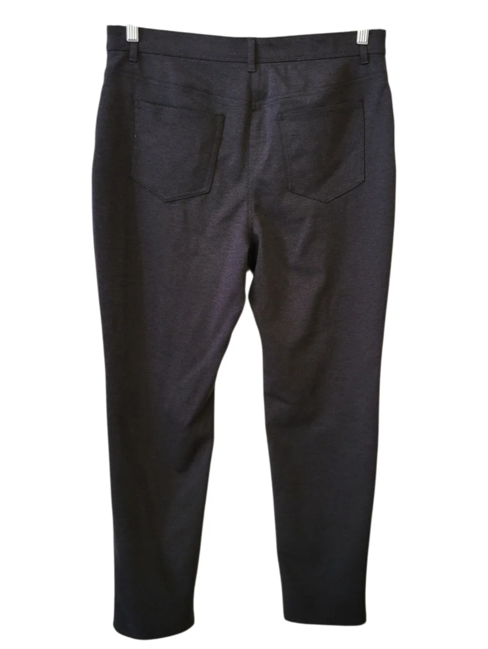 Chicos Gray So Slimming High Rise Ponte Knit Pants Size 1.5‎ Short
